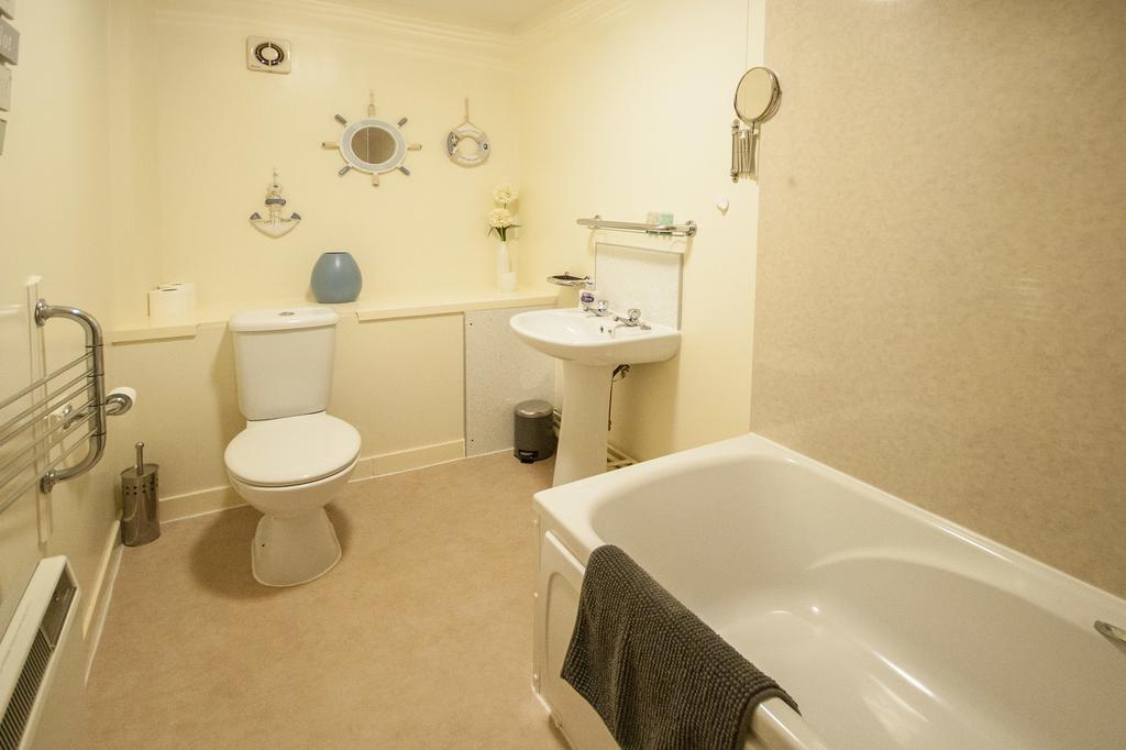 3 Varis Apartments Forres Extérieur photo